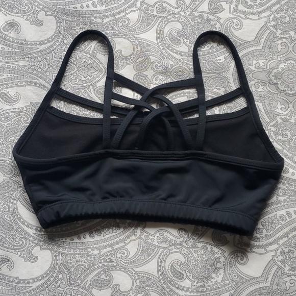 Onzie Sports Bra - Picture 2 of 4